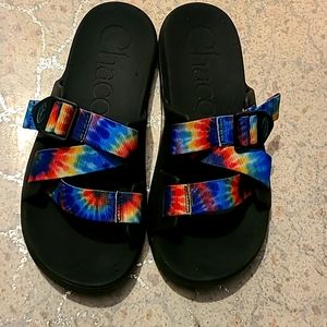 Size 9 slide on sandles